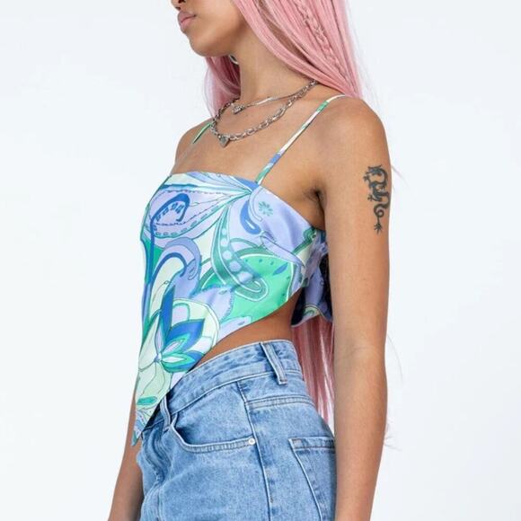 Princess Polly Ishan Satin Bandana Tank Top 4 Blue Green Mod Swirl - Picture 7 of 7